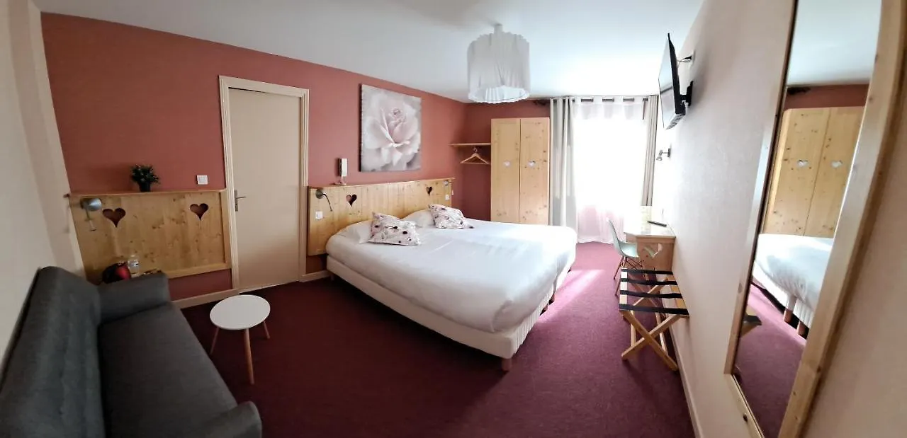 Alti'Pic Hotel Le Mont-Dore 2*,  France