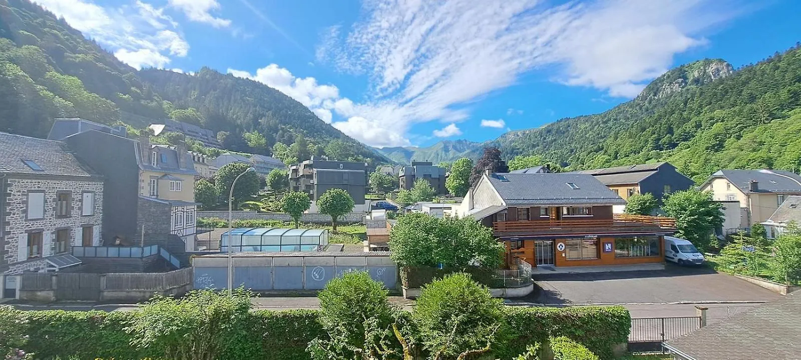 Alti'Pic Hotel Le Mont-Dore 2*,  France